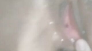 Primer Squirting Jovencita Latina Amateur