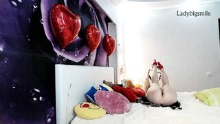 Redread milf show pussy in transparent dress
