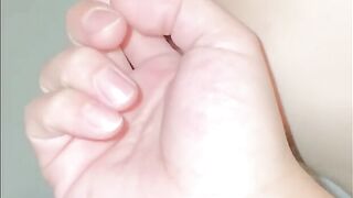 【日本人/素人/歯科助手】美乳を弄り乳首がエロい