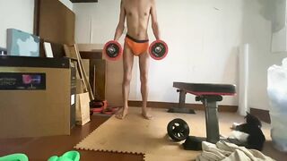 Training the skinny guy! Tell us how to train!