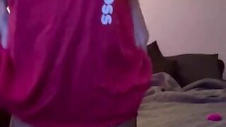 Just a quick play❤️ Add my onlyfans for more daddy @purplepanda215