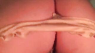 big ass hottie is waiting to be spanked
