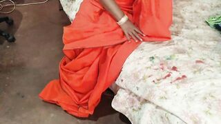 Desi Kamawali Wife with saree and Big Boobs