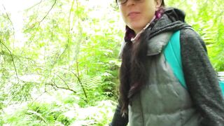 Nerdy Faery Does a Standing Piss
