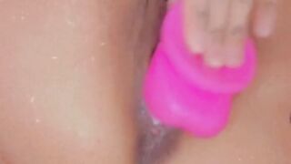 Fucking my pussy and making myself cum