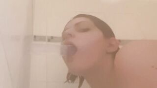 BJ in the shower ???? $App/PPal/Vmo/Chme; NotYRAVBabyDoll