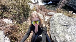 Fast blowjob in the wild nature