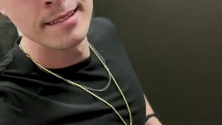 I got so horny I stepped into a bathroom stall to jerk off