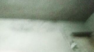 Mi hijastro me mama mis tetas muy rico