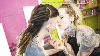 Tattooed Girl With Orange Big Strap on Trains Shy Teens Pussy!