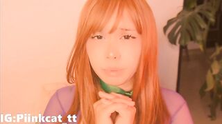 Daphne sucks your cock and begs for your cum
