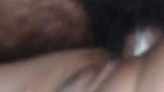 The heart was happy to see the bangles of Desi Bhabhi