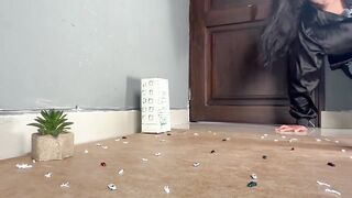 Giantess Morning Surprise
